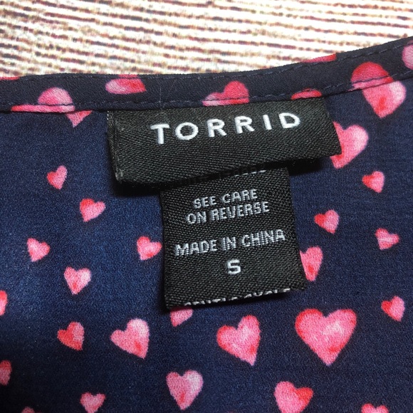Torrid Pink Heart Print Blouse - Picture 7 of 9